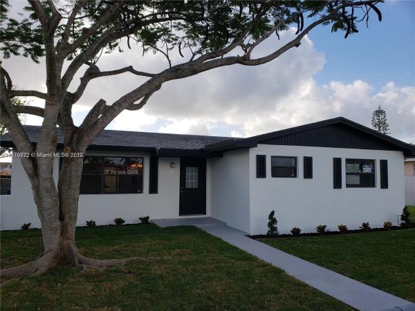 Palmland Homes South, 29834 SW 148th Ave, Leisure City, Florida 33033, image 1