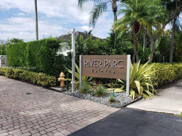River Parc Estates, 2590 NE 206th Ter, Ojus, Florida 33180, image 1