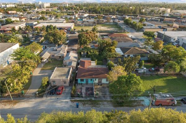 2788 NW 22nd St, Unincorporated Dade County, Florida 33142, image 2