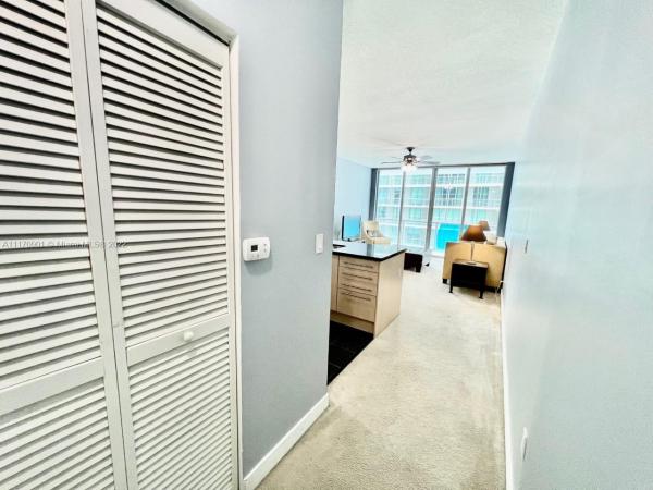 Axis On Brickell North, 1111 SW 1 Ave #2715, Miami, Florida 33130, image 2