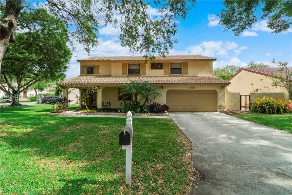 Tierra Vista, 2805 Evergreen Way, Cooper City, Florida 33026, image 1