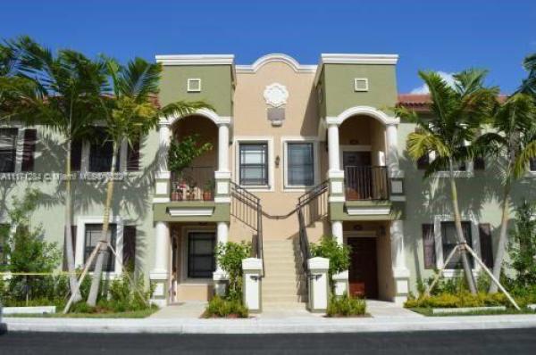 Venice At Crystal Lakes, 3550 NE 5th St #103, Homestead, Florida 33033, image 2