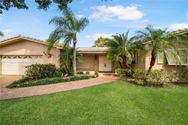 Lakeshore, 8941 SW 140th St, Kendall, Florida 33176, image 2