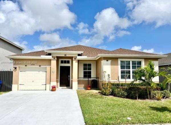 Bay Gardens, 12155 SW 249th St, Princeton, Florida 33032, image 2