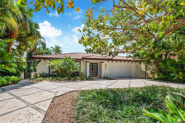 926 Castile Ave, Coral Gables, Florida 33134, image 2