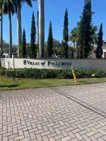 Villas Of Pinecrest, 6705 N Kendall Dr #305, Pinecrest, Florida 33156, image 1