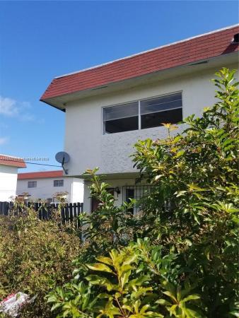 The Lofts Town Villas, 1501 NE 150th St #104, Golden Glades, Florida 33161, image 1