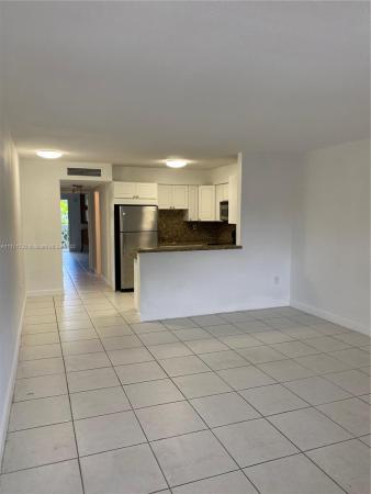 The Golden Key, 1120 102nd St #12, Bay Harbor Islands, Florida 33154, image 2