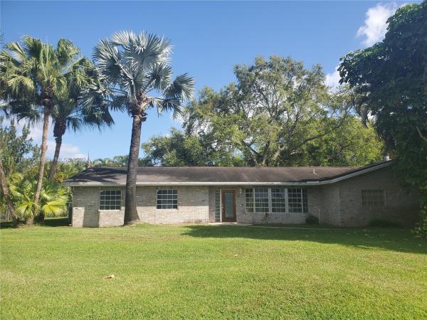 Plantation Acres, 11351 SW 1st St, Plantation, Florida 33325, image 2