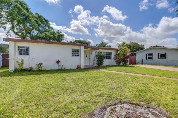 Fleetwood Gardens, 2010 NW 184th St, Miami Gardens, Florida 33056, image 1