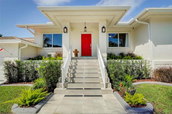 Saga Bay, 19910 SW 81st Ct, Cutler Bay, Florida 33189, image 2