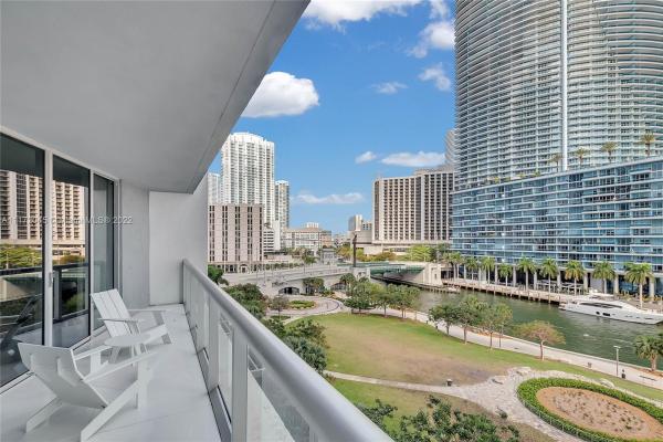 Icon Brickell Tower 1, 475 Brickell Ave #712-714, Miami, Florida 33131, image 1