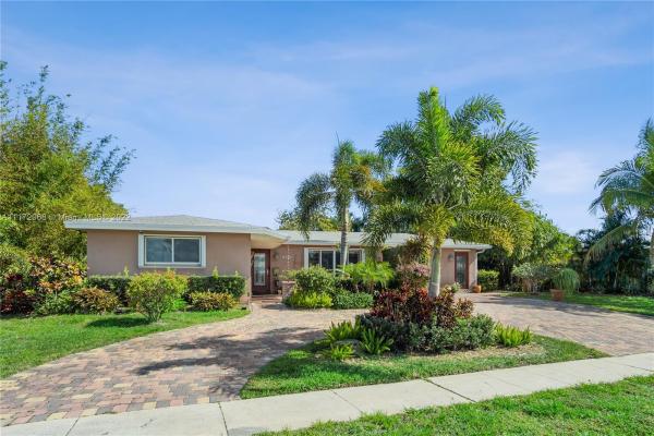 Winfield Park, 2298 NE 3rd Way, Boca Raton, Florida 33431, image 1
