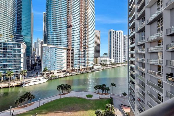 Icon Brickell Tower 1, 475 Brickell Ave #1112, Miami, Florida 33131, image 2