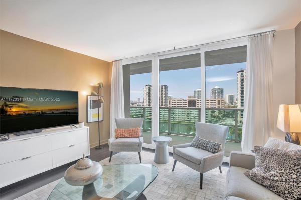 Arlen House East, 100 Bayview Dr #829, Sunny Isles Beach, Florida 33160, image 2