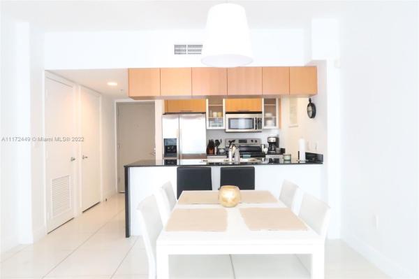 Opera Tower, 1750 N Bayshore Dr #3305, Miami, Florida 33132, image 1