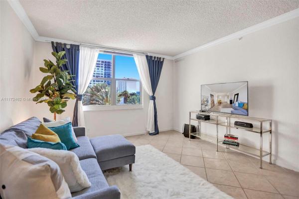 The Wave, 2501 S Ocean Dr #433, Hollywood, Florida 33019, image 2