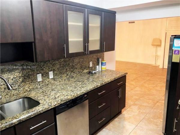The Plaza Of Bal Harbour, 10185 Collins Ave #309, Bal Harbour, Florida 33154, image 2
