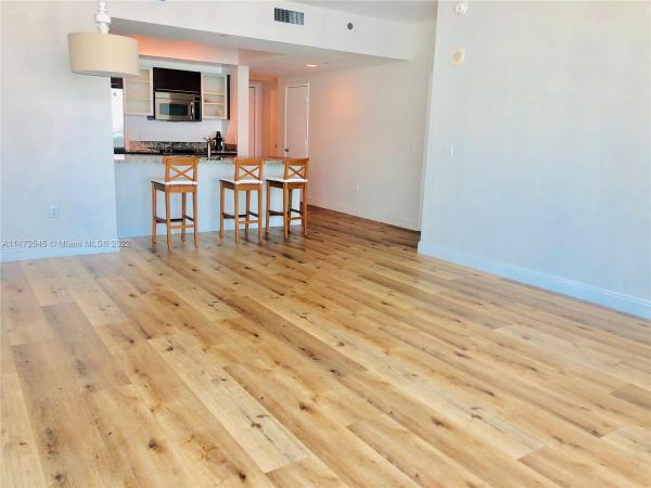The Plaza On Brickell East, 950 Brickell Bay Dr #1511, Miami, Florida 33131, image 2