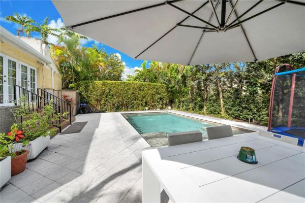 Granada, 1209 Ferdinand St, Coral Gables, Florida 33134, image 2