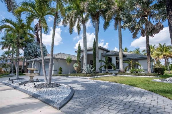 Victoria Isles, 1396 Victoria Isle Dr, Weston, Florida 33327, image 1