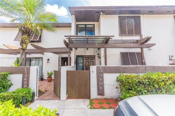 Calusa Point, 13360 SW 91st Ter #E, The Crossings, Florida 33186, image 2