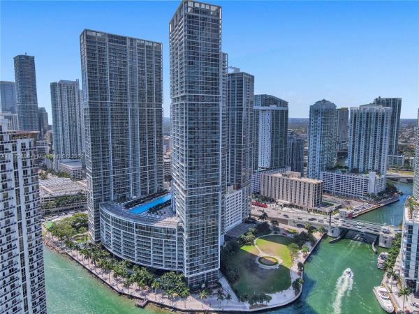 Icon Brickell Tower 2, 495 Brickell Ave #3310, Miami, Florida 33131, image 2