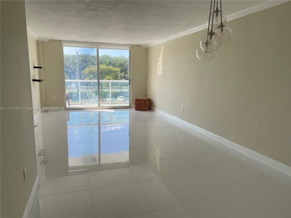 Stratford House, 2841 NE 163 St #304, North Miami Beach, Florida 33160, image 1