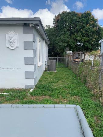 Golden Highland Estates, 15545 NW 27th Pl, Miami Gardens, Florida 33054, image 2