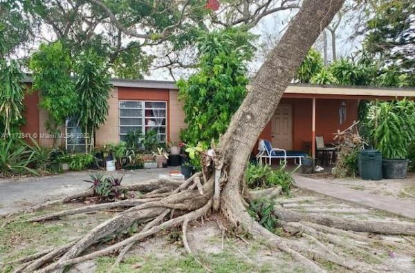 Cutler Ridge, 20100 Eagle Nest Rd #, Cutler Bay, Florida 33189, image 2