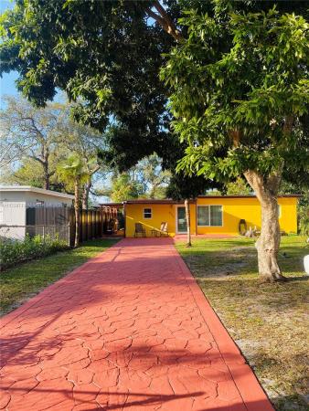 Hollywood Suburbs, 6317 Cleveland St, Hollywood, Florida 33024, image 1