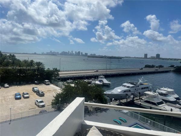 Bayshore Yacht & Tennis Club, 7904 West Dr #512, North Bay Village, Florida 33141, image 2