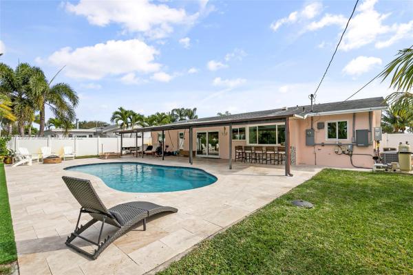 Ridgewood, Tequesta, Florida 33469, image 1