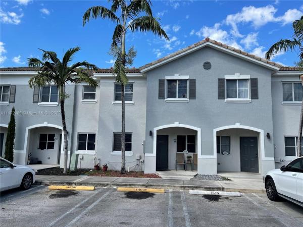 Venetia Groves, 1525 SE 31st Ct, Homestead, Florida 33035, image 2