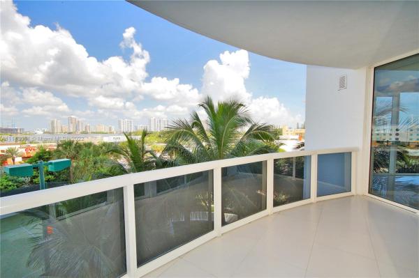 Trump Royale, 18201 Collins Ave #601, Sunny Isles Beach, Florida 33160, image 2