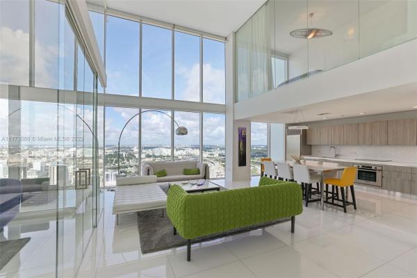 Ten Museum Park Residential, 1040 Biscayne Blvd #TS-4207, Miami, Florida 33132, image 2