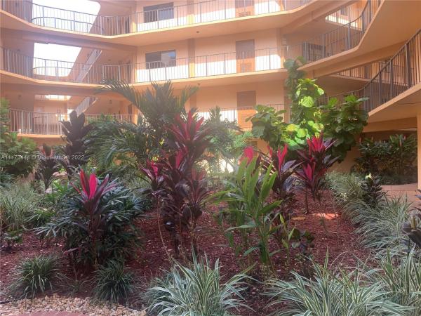 Horizons West, 8420 SW 133rd Ave Rd #109, Kendale Lakes, Florida 33183, image 2