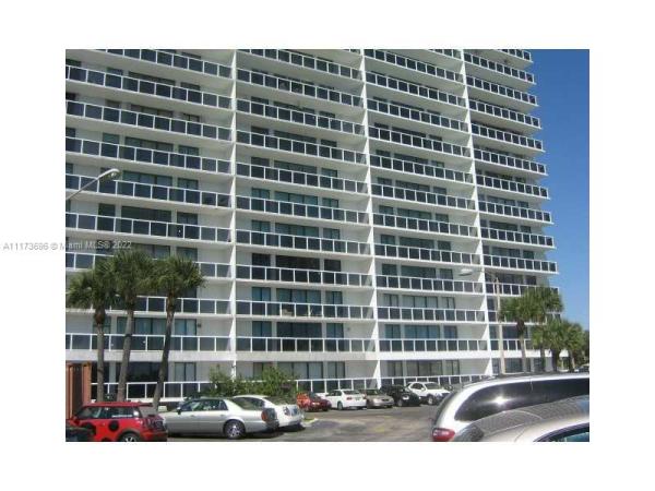 Waterview 1, 20505 E Country Club Dr #233, Aventura, Florida 33180, image 2