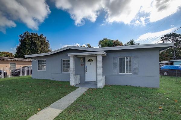 Nichols Heights, 13645 NW 3rd Ave, North Miami, Florida 33168, image 2