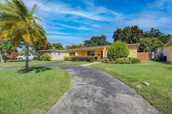 Miramar Park, 3201 SW 66th Ave, Miramar, Florida 33023, image 2