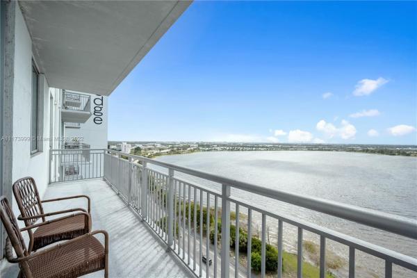 The Edge, 300 S Australian Ave #1408, West Palm Beach, Florida 33401, image 2