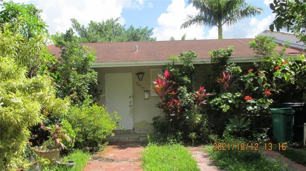 Royale Green, 5415 SW 131st Ave, Kendale Lakes, Florida 33175, image 1