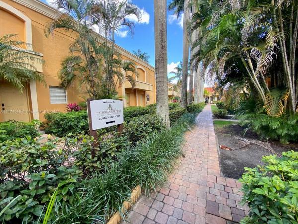 Venetian Gardens At Country Club Of Miami, 17901 NW 68th Ave #T201, Country Club, Florida 33015, image 1