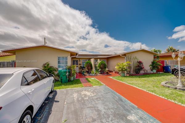 Sweetwater Groves, 11270 SW 4th St, Sweetwater, Florida 33174, image 2