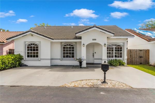 Rainbow Gardens At Lakes Of The Meadow, 4255 SW 154th Ave, Kendall West, Florida 33185, image 1