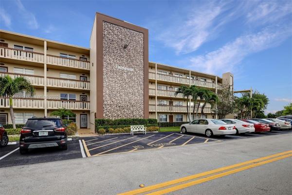 Farnham, 2026 Farnham O, Deerfield Beach, Florida 33442, image 2