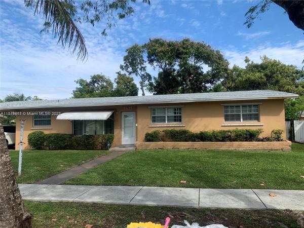 Fay Park, 1765 NE 158th St, North Miami Beach, Florida 33162, image 2