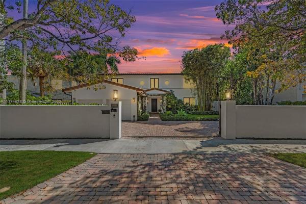 La Gorce Golf, 5735 N Bay Rd, Miami Beach, Florida 33140, image 2