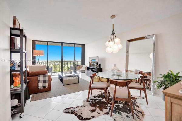 The Palm Bay Yacht Club, 780 NE 69th St #2106, Miami, Florida 33138, image 2