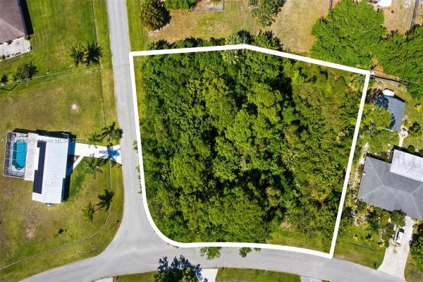 1197 Stewart Rd, Florida 34953, image 2